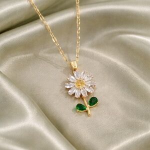 Daisy Gold Green Floral Crystal Necklace